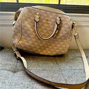 Nine West Satchel/Crossbody